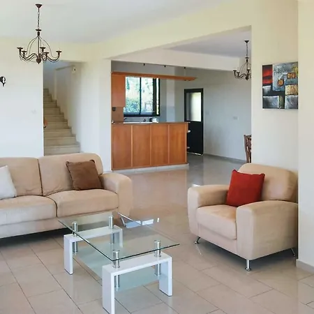 Villa Evdoxia Peyia