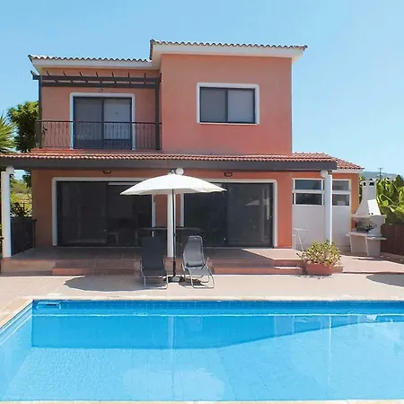 Evdoxia Villa *